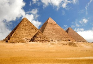 egypt-population-2013-pyramids